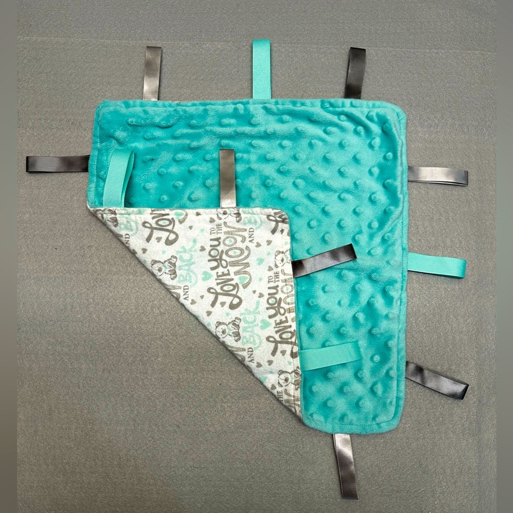 Baby sensory blanket/luvey- blue and white gender neutral